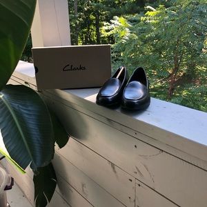 Clarks Black UnBlush Ease.                           Black 9 1/2 Med. flats.
